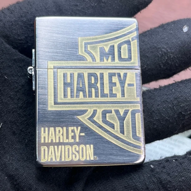 Zippo打火机1935哈雷