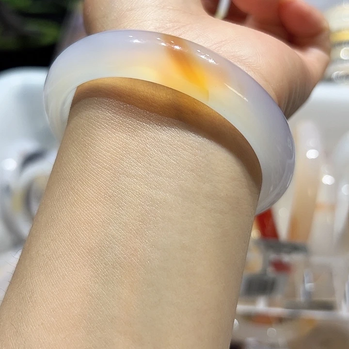 玛瑙/玉髓手镯未镶嵌我****要