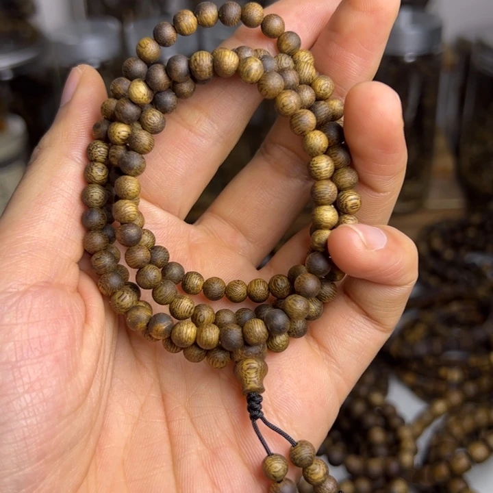 沉香碎屑沉香奇楠圆珠0.5多样性