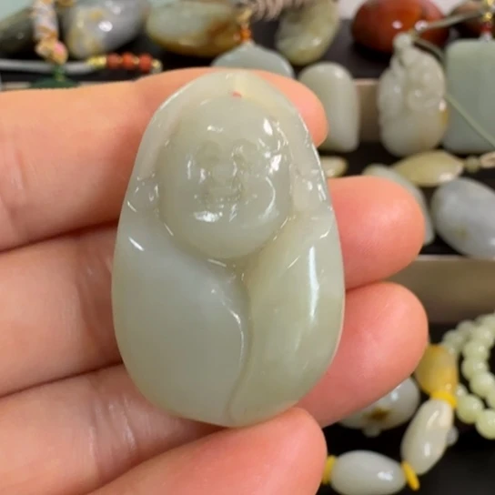 和田玉（糖玉）未镶嵌颈饰