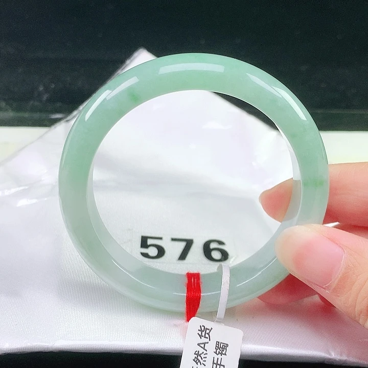 未镶嵌手镯翡翠翡翠手镯