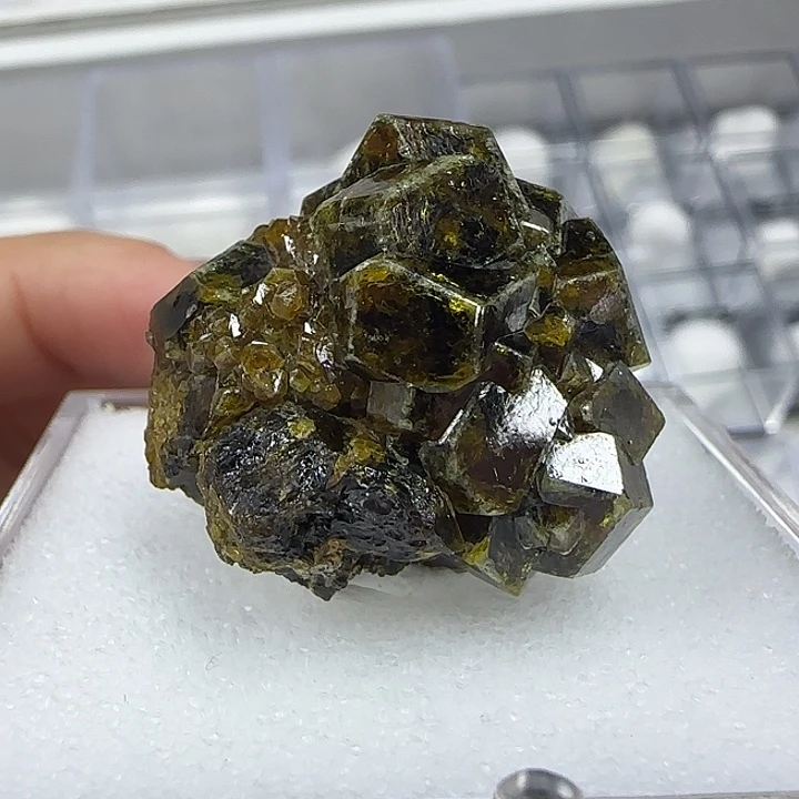 石材马里钙铁榴石