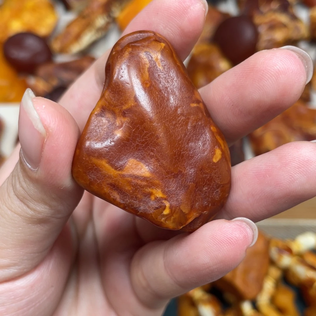 蜜蜡珠宝奇石未镶嵌