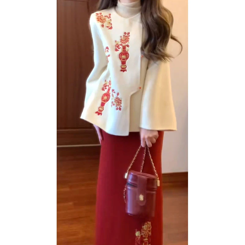 【千禧】冬季新款新中式婚礼刺绣绵毛呢开衫外套配显瘦半身裙套装