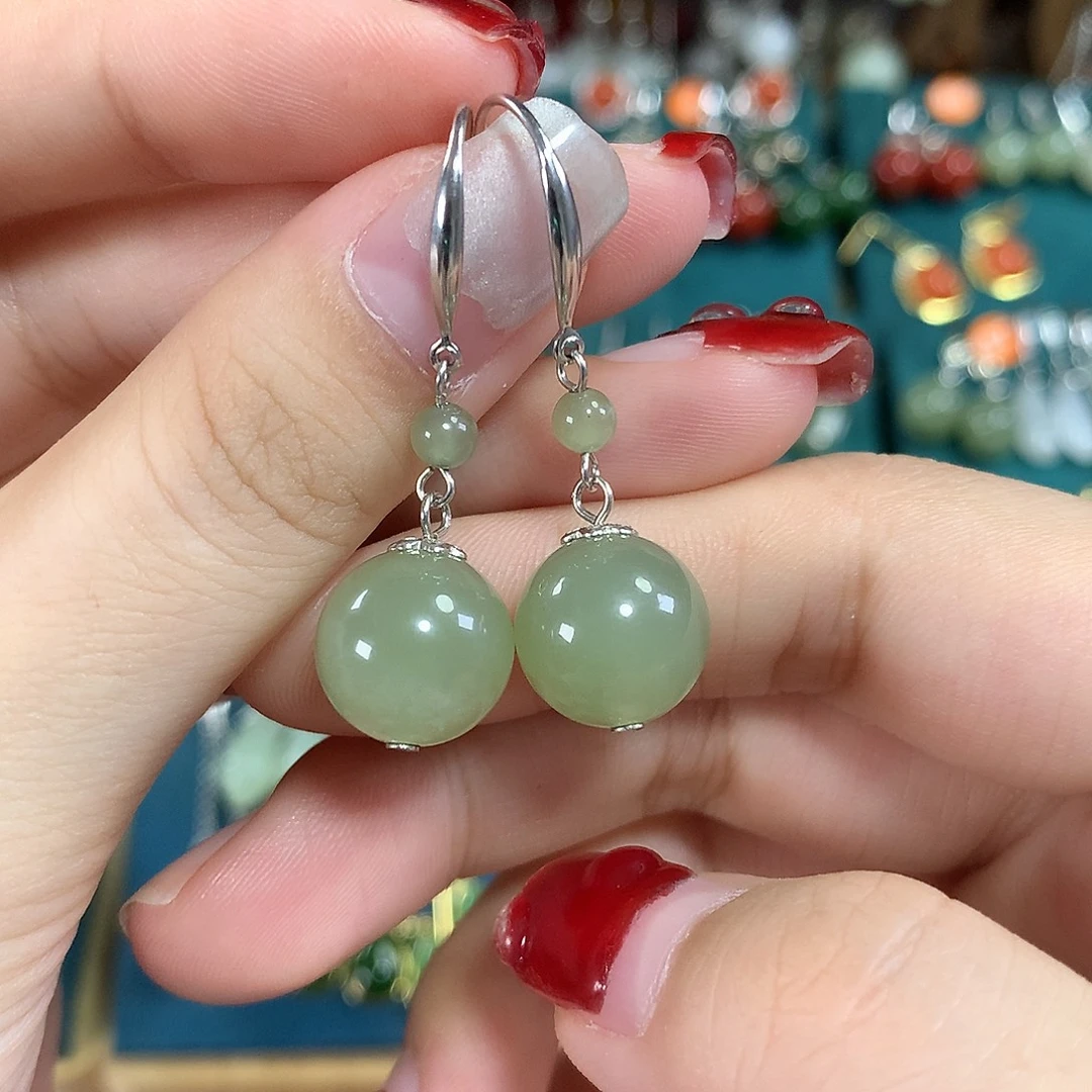 和田玉银S925镶嵌耳饰天然青海料卡12mm左右