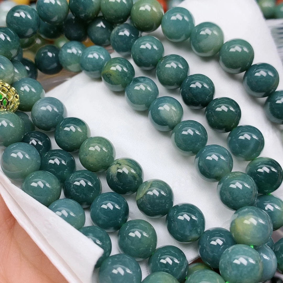 翡翠颈饰未镶嵌手串