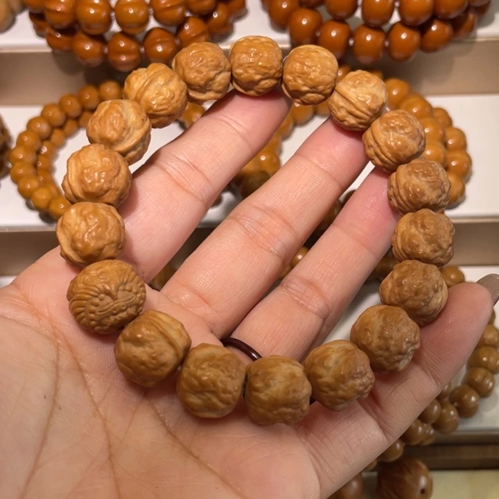 猴头核桃手串猴头