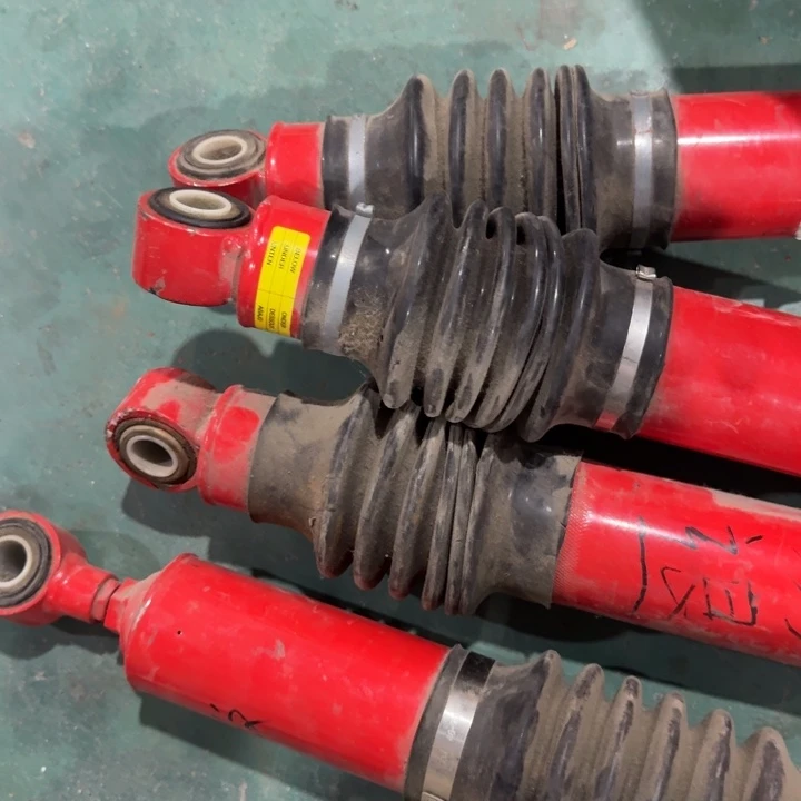 逍***仙汽车减震器4个一单