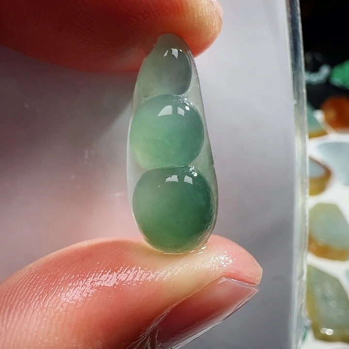 定制翡翠未镶嵌翡翠首饰