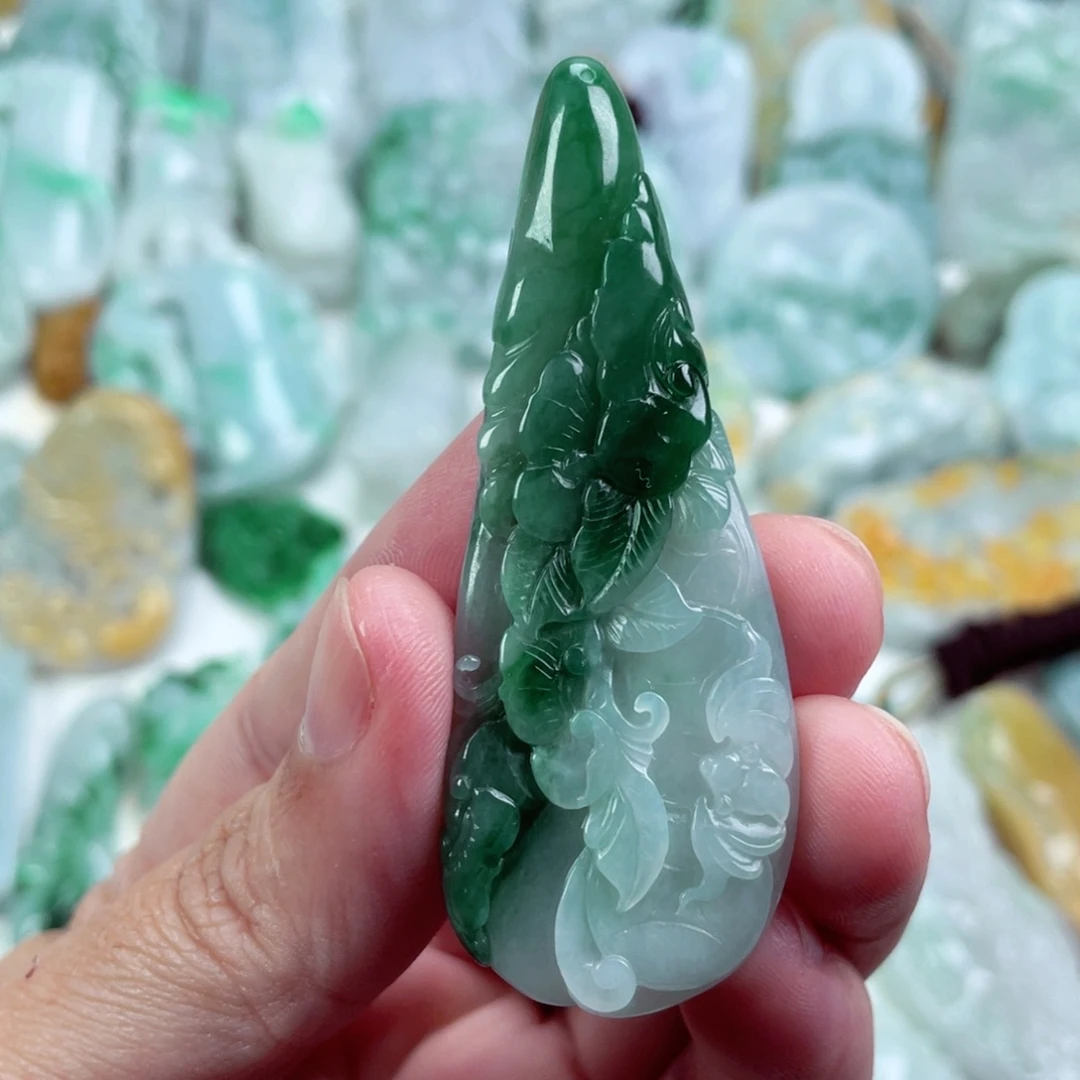 翡翠未镶嵌吊坠(不含链)