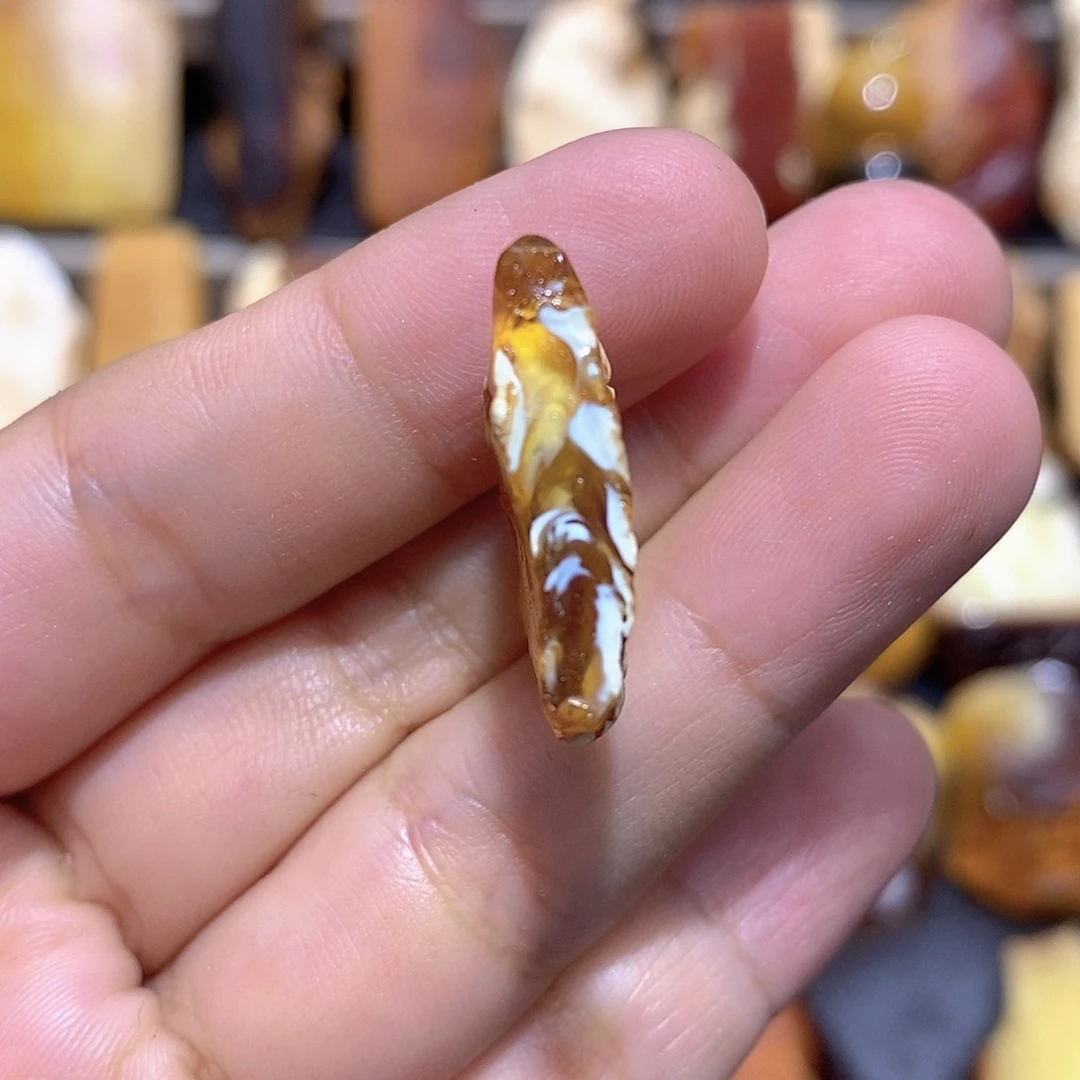 定制琥珀俄料金瓷白妖花