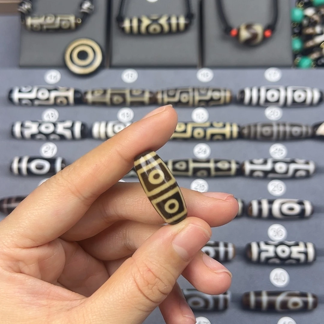 玛瑙/玉髓颈饰合金