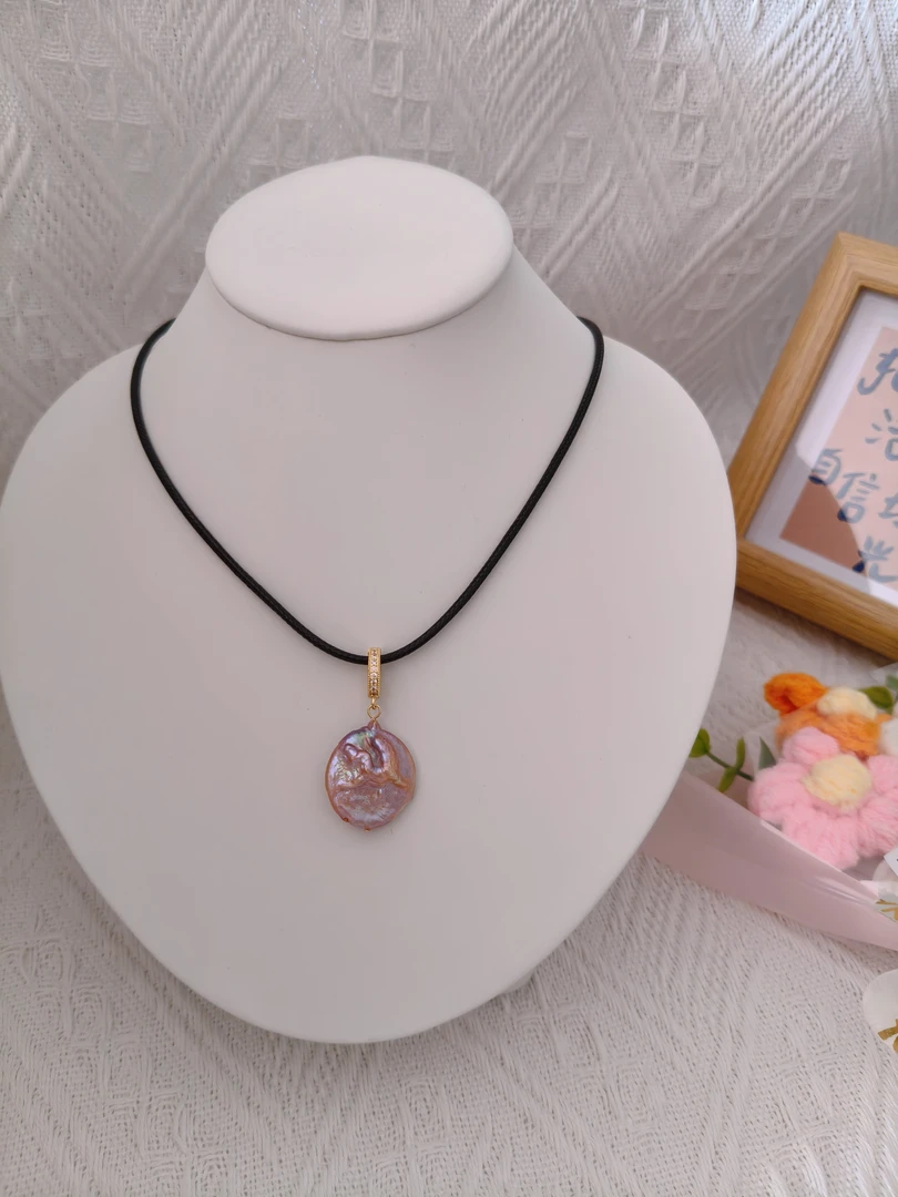 天然淡水珍珠吊坠，炫彩大花瓣吊坠