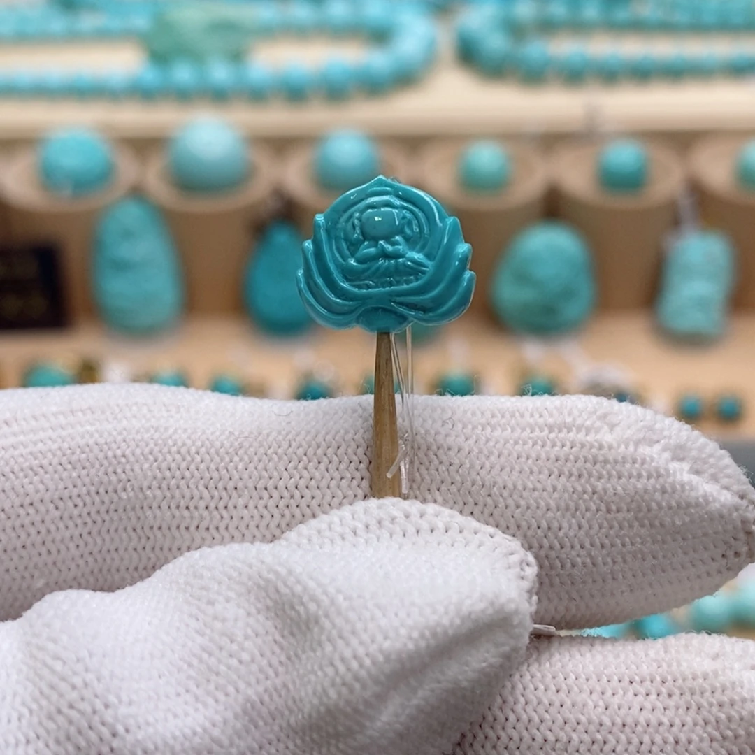 未镶嵌绿松石珠宝奇石