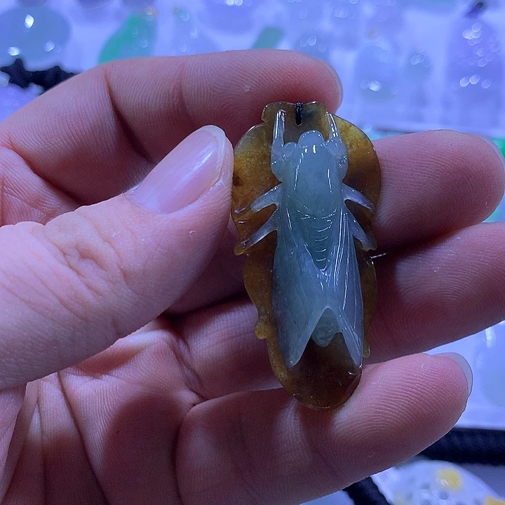 翡翠未镶嵌颈饰天然翡翠A货吊坠