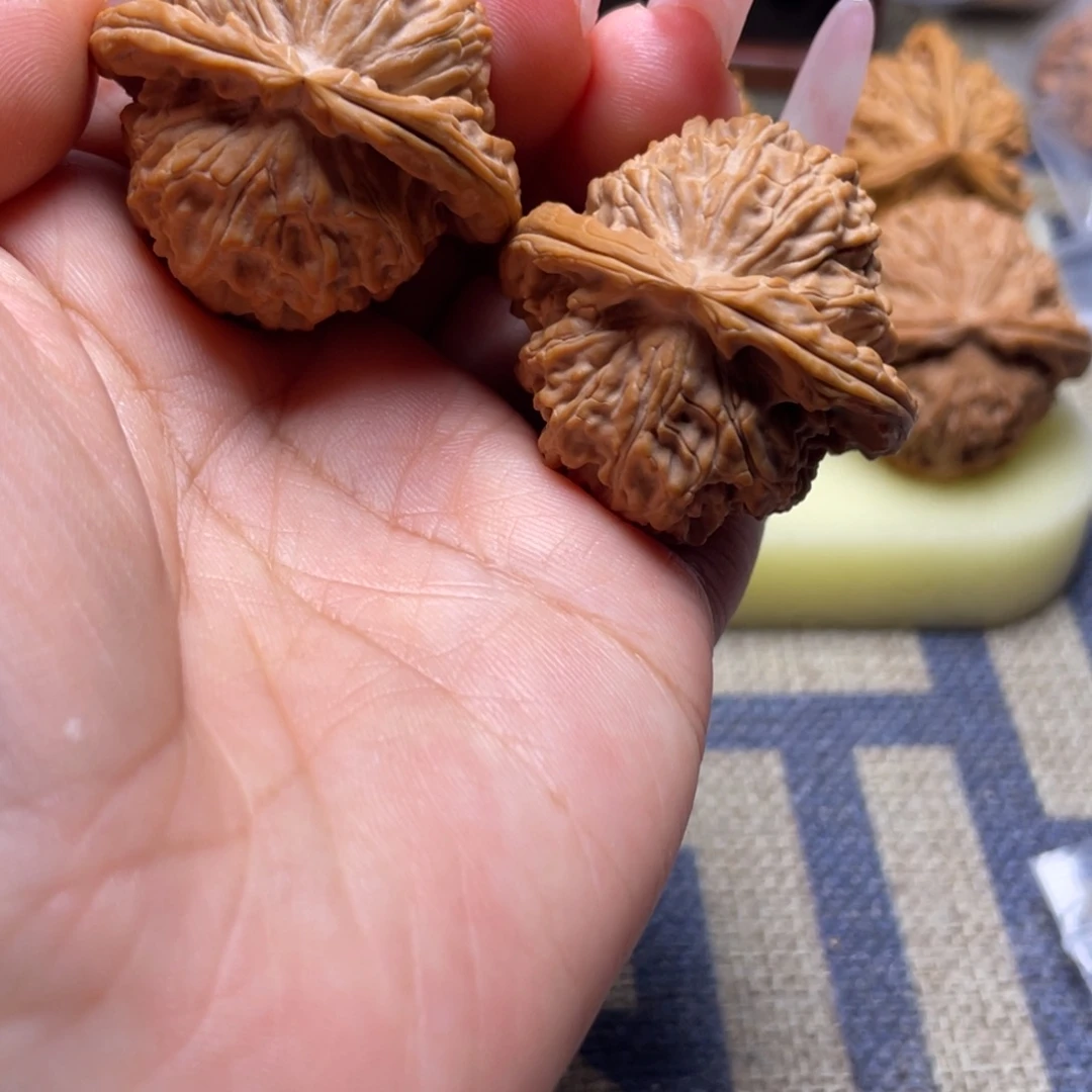 吊坠文玩核桃38白狮子文玩