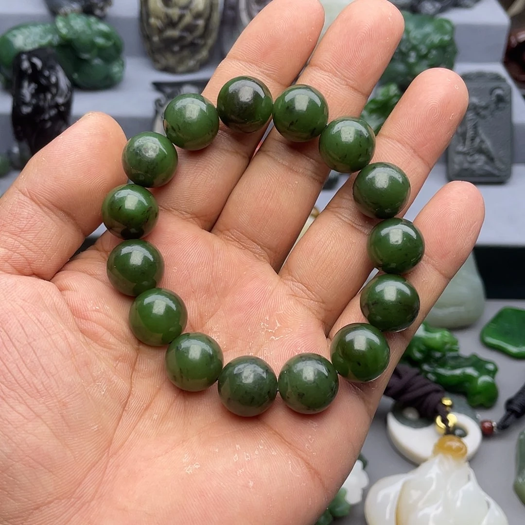 骑****和田玉未镶嵌颈饰