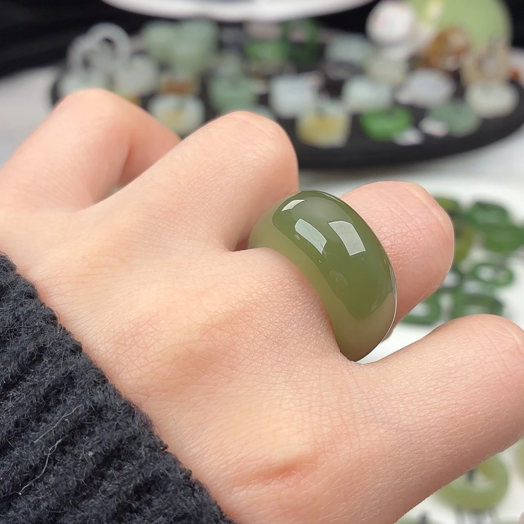 和田玉未镶嵌戒指S96冰湖水馒头18.2