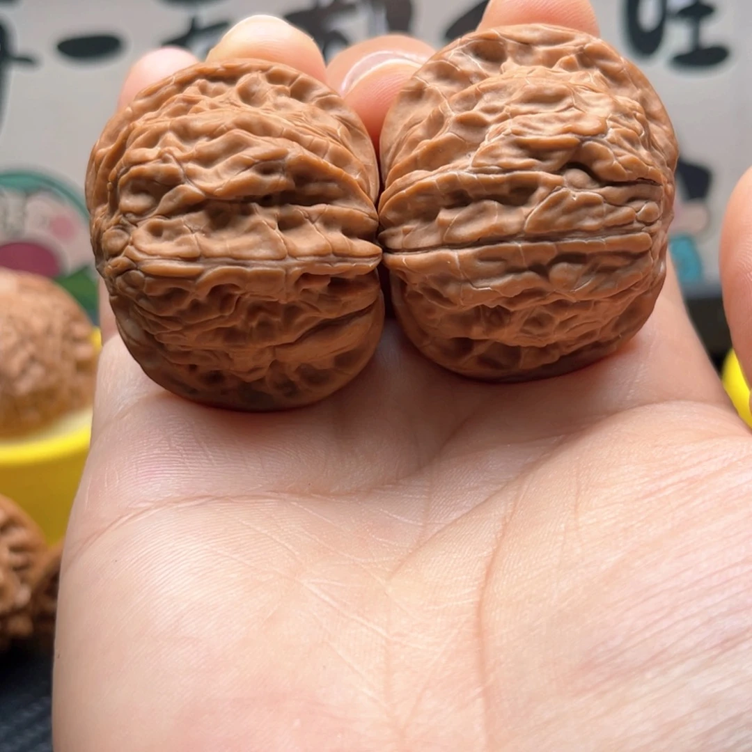 桃核吊坠41蝴蝶磨