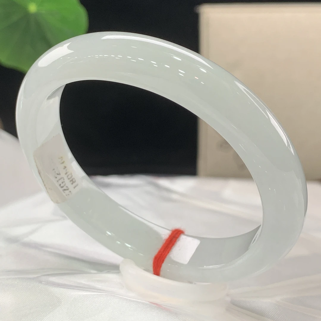 缅甸天然A货翡翠白冰53.6贵妃手镯