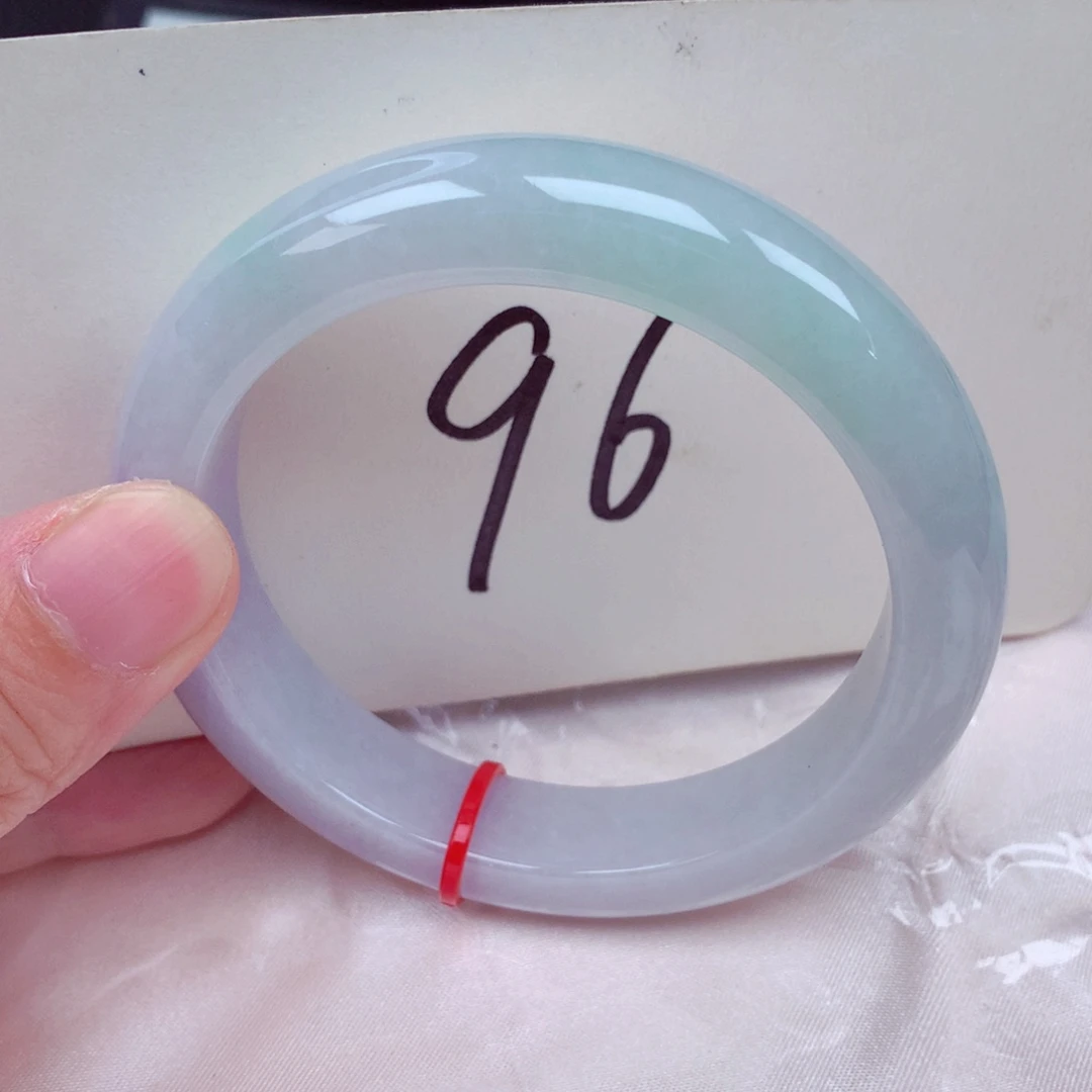 翡翠未镶嵌手镯翡翠