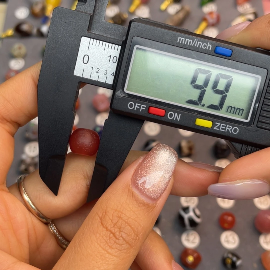 玛瑙/玉髓配饰合金