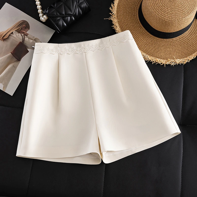 拉夏贝尔白色西装短裤女夏季薄款外穿2025短裤女款爆款2025新款
