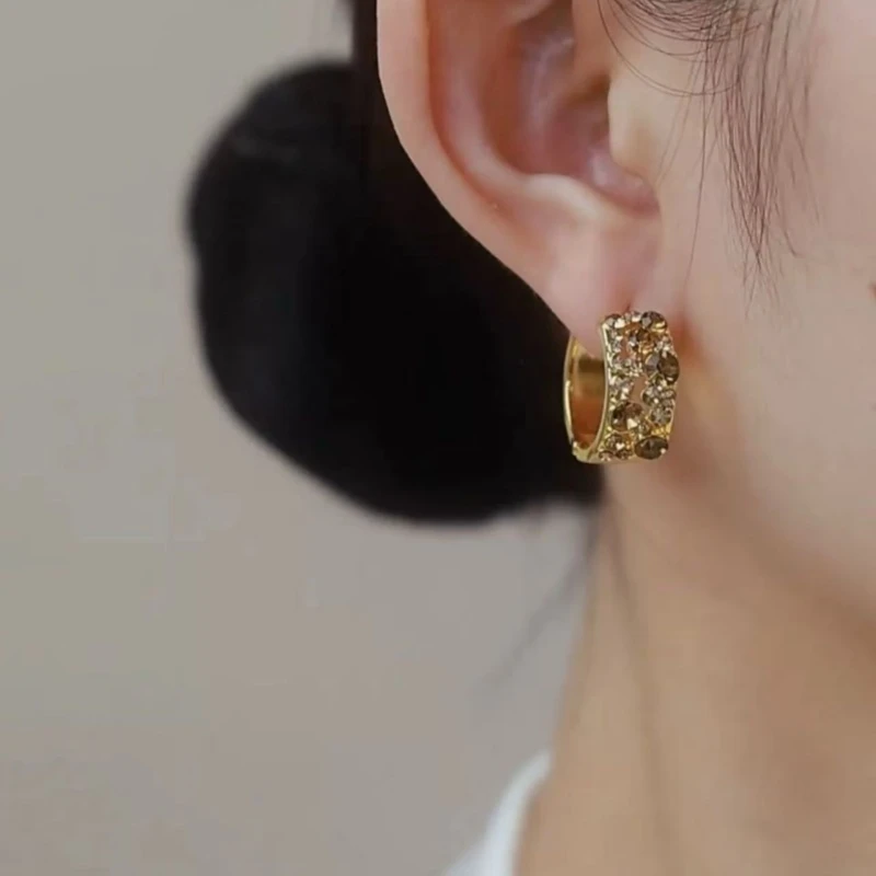 铜合金锆石耳饰 高级感金色小众耳环女2025新款小众首饰高级感