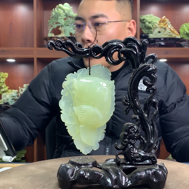 【闪购商品】蛇纹石玉（覆膜）珠宝奇石未镶嵌开*