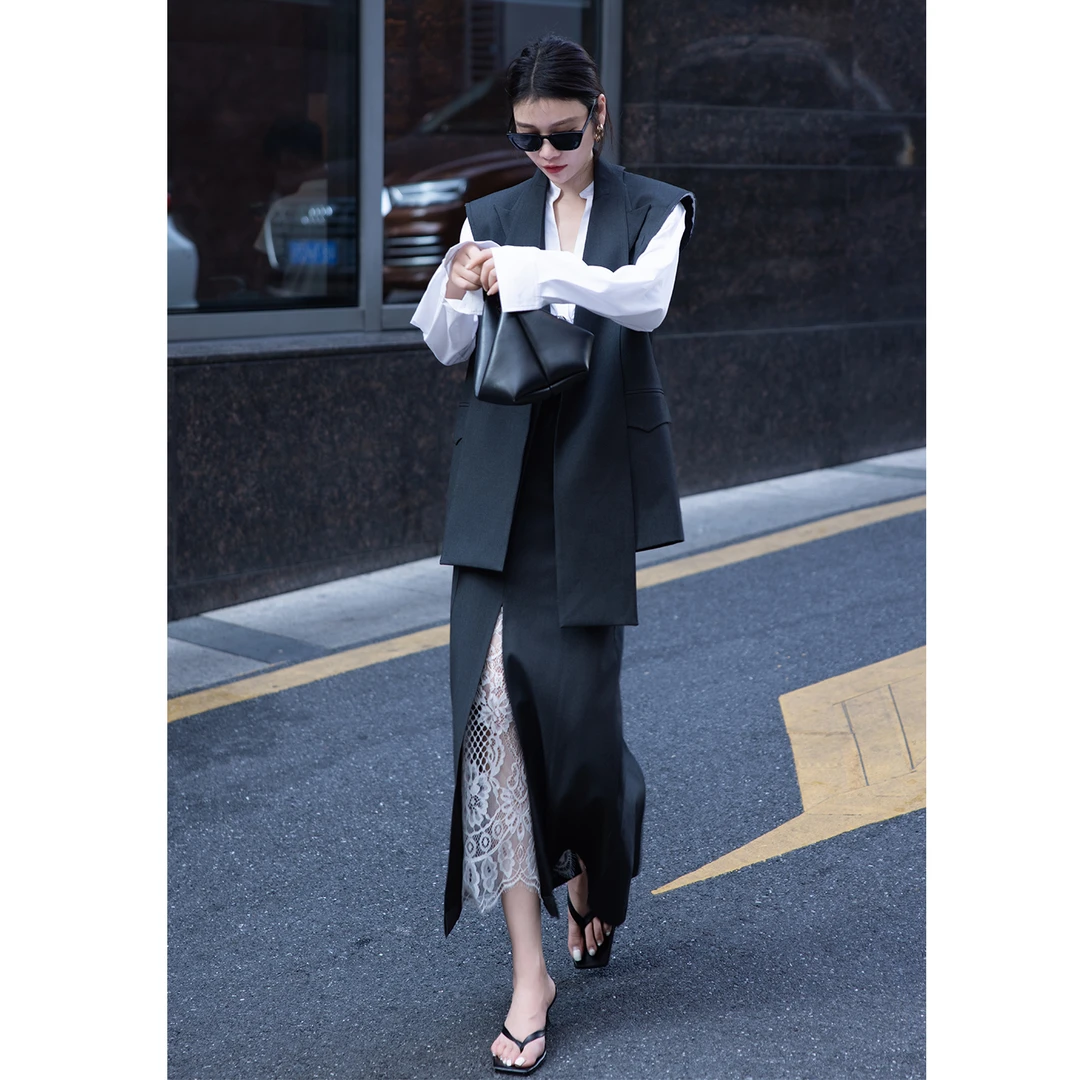 高端轻奢时尚气质套装2025秋季新款设计感西装马甲A字半裙两件套