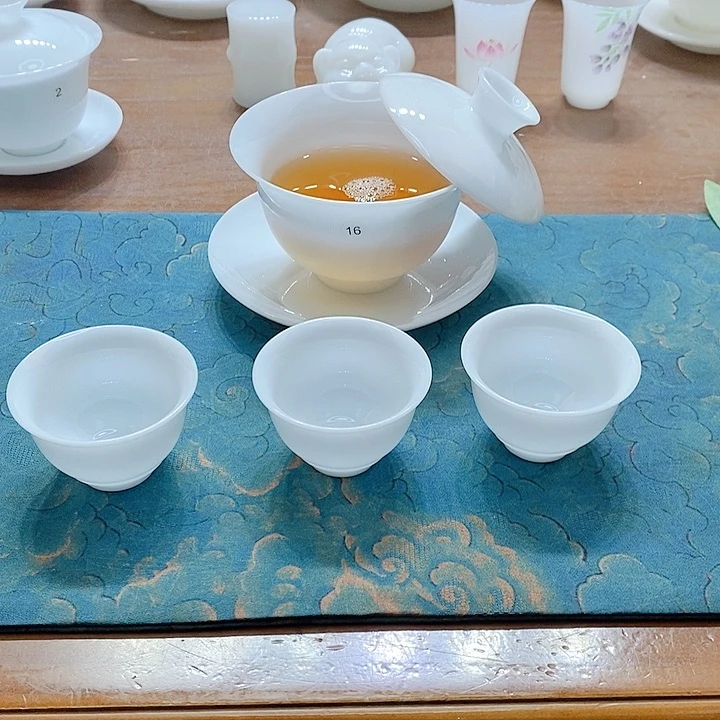 高端冰种玉瓷盖碗茶杯