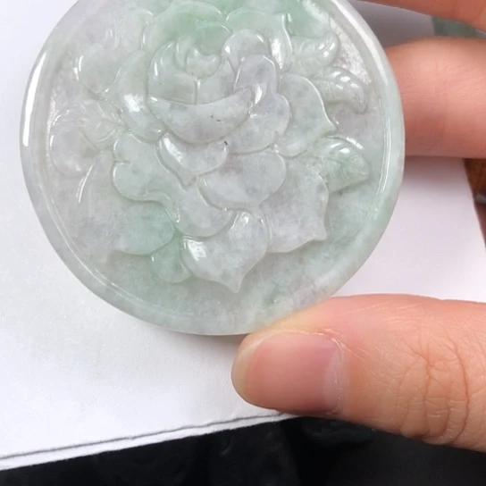 翡翠未镶嵌颈饰缅甸A货，每天下午1点半开播