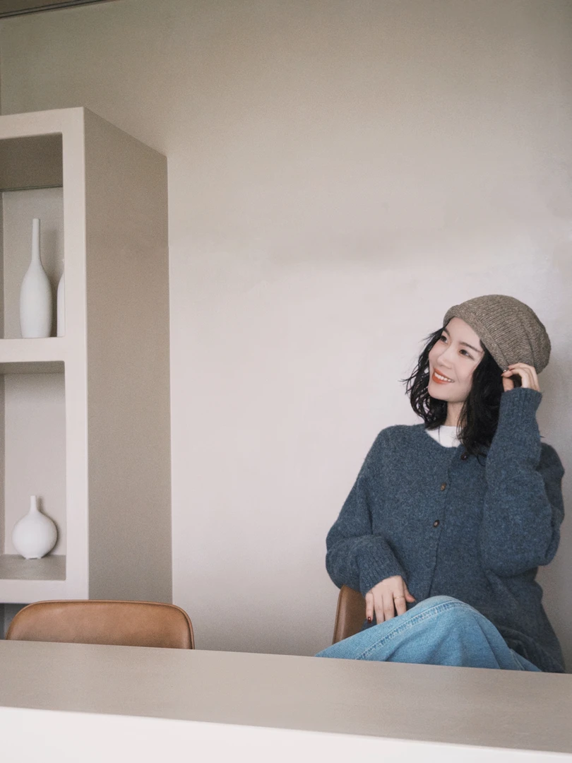 毛衣外套牦牛绒女秋冬季慵懒风宽松灰色针织开衫上衣