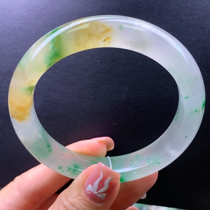 石英质玉未镶嵌手镯57