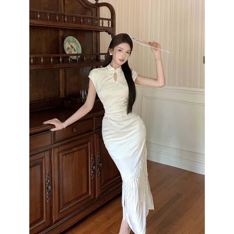 国风复古新中式提花改良连衣裙女高级感气质收腰显瘦流苏包臀裙子