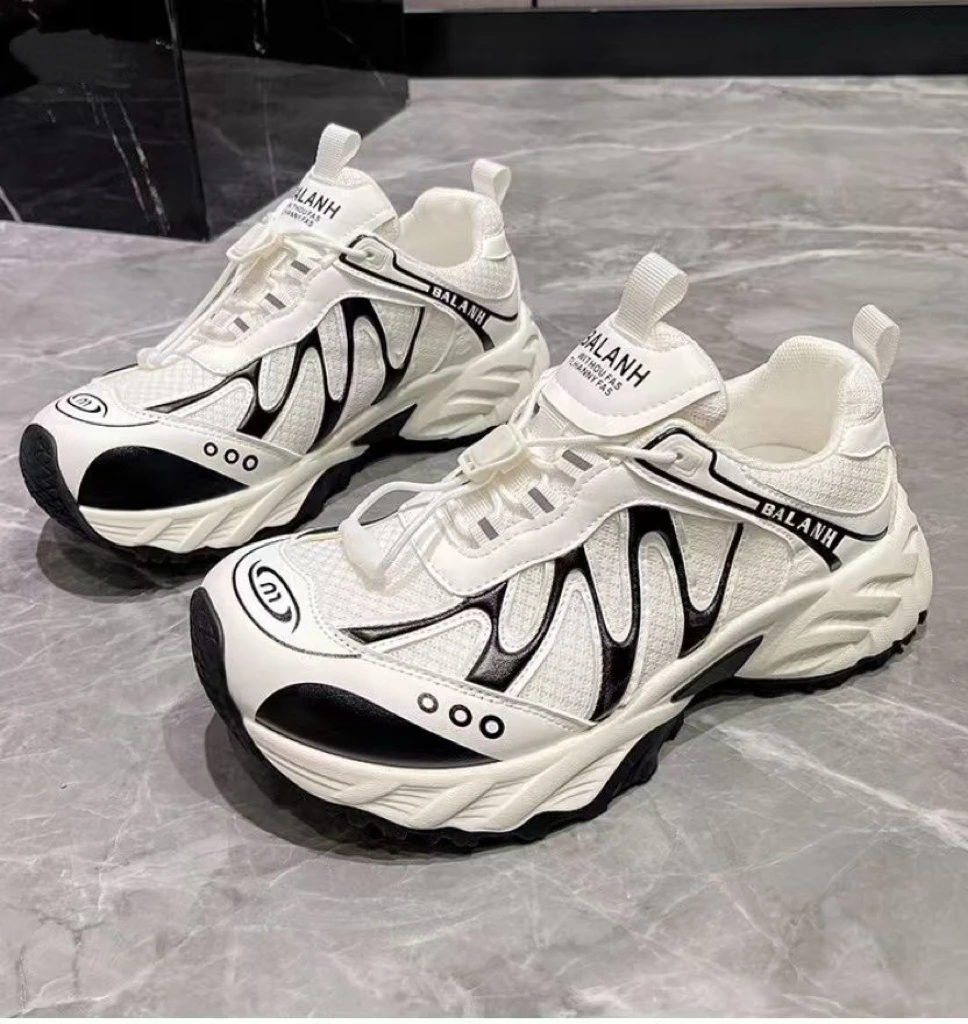 2025夏季歪头超轻运动鞋薄网透气防滑徒步登山休闲鞋老爹鞋女T520