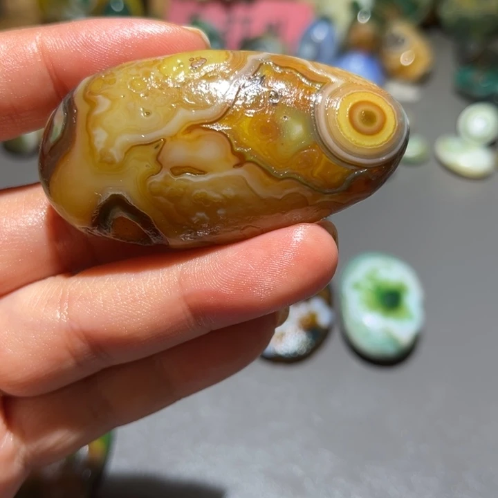 未镶嵌玛瑙/玉髓珠宝奇石橘**南