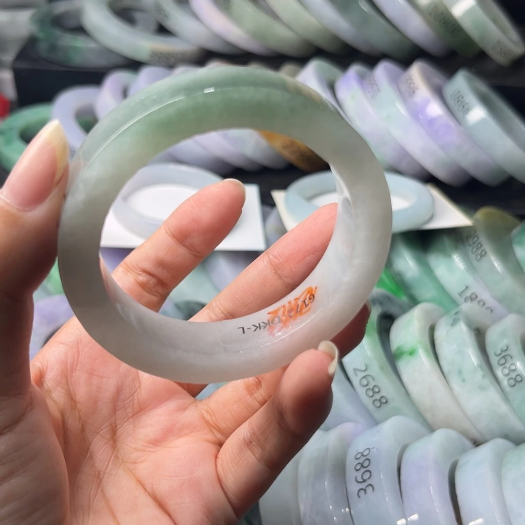 定制翡翠翡翠未镶嵌