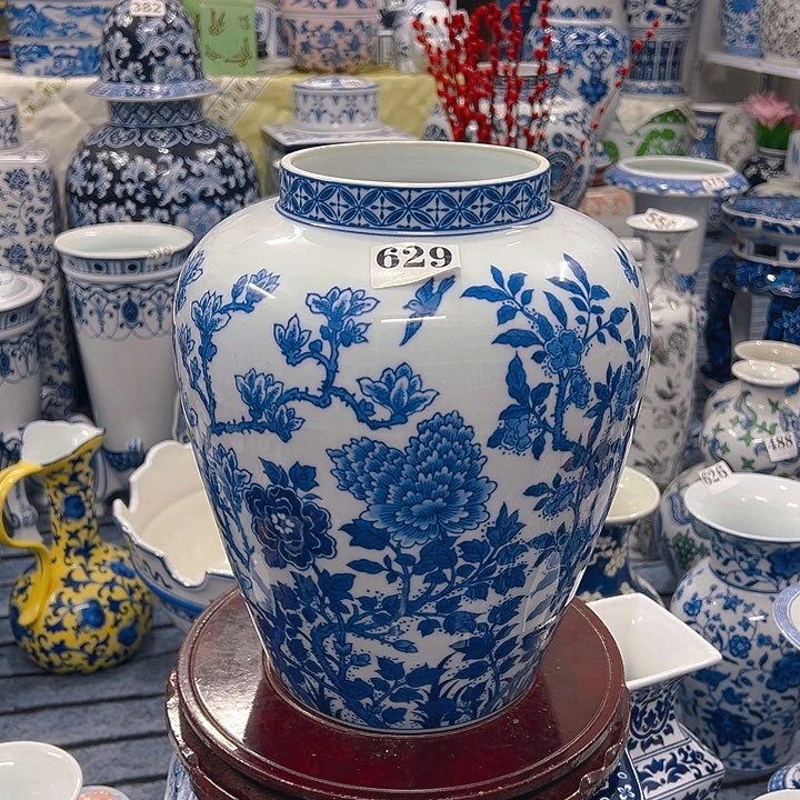 摆件青花瓷手工手绘高温釉下彩家居摆件，，花瓶