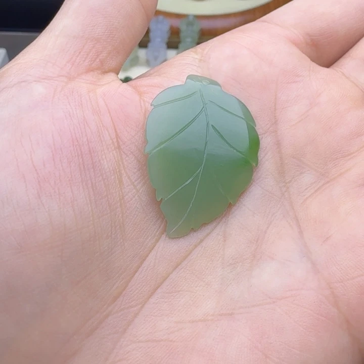 猫****和田玉（糖玉）未镶嵌车挂