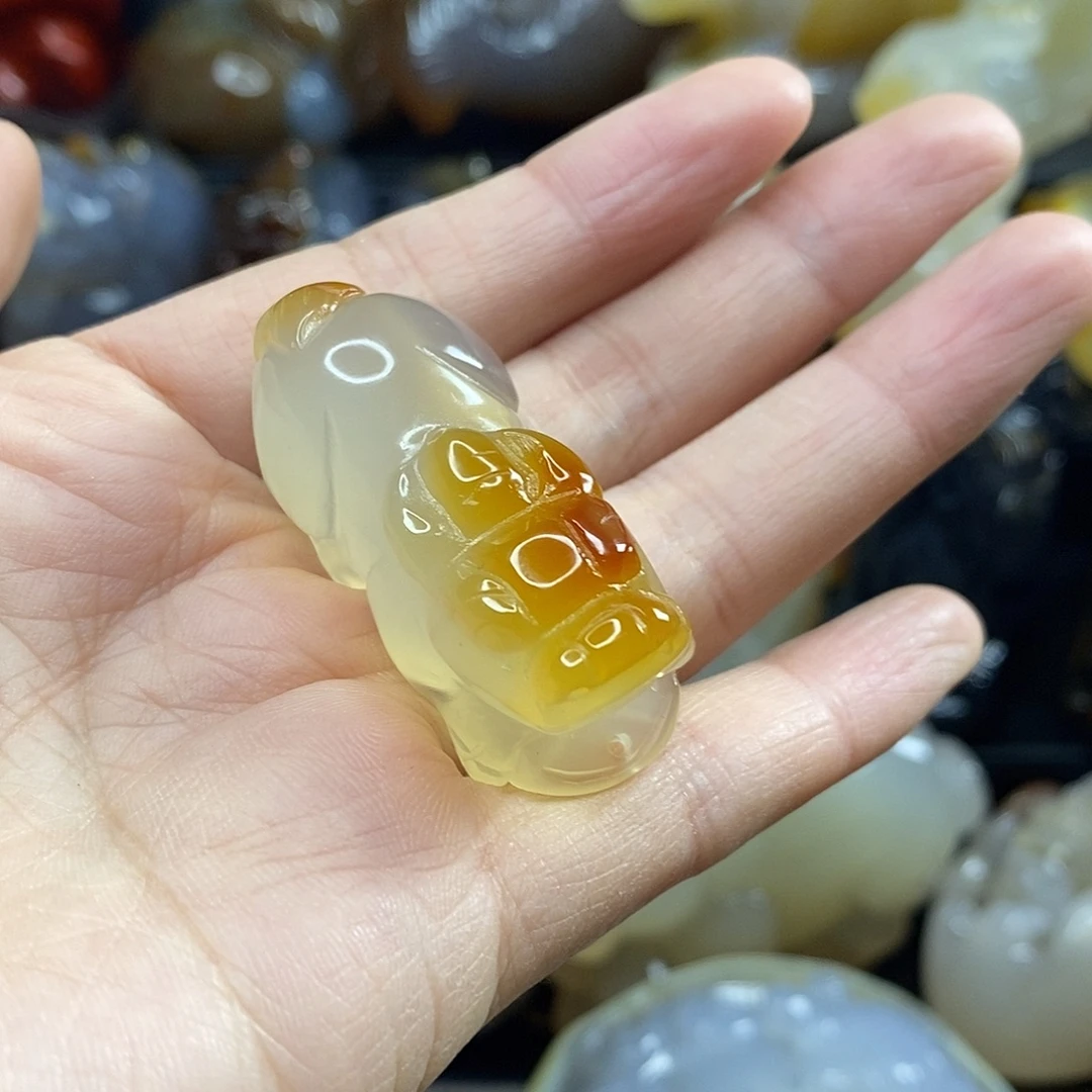 玛瑙/玉髓未镶嵌吊坠