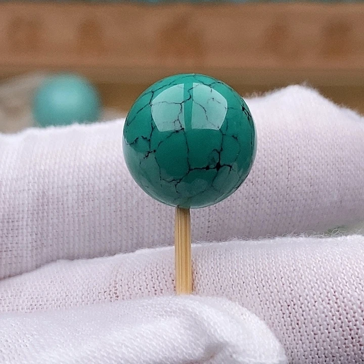 绿松石未镶嵌珠宝奇石14.5