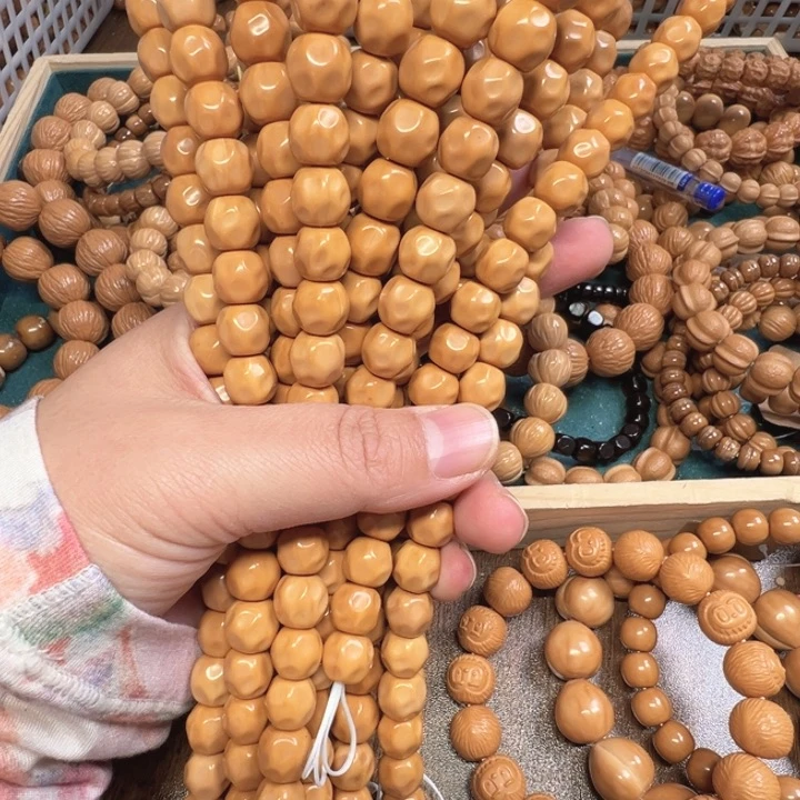 12左右奶酪手串单圈