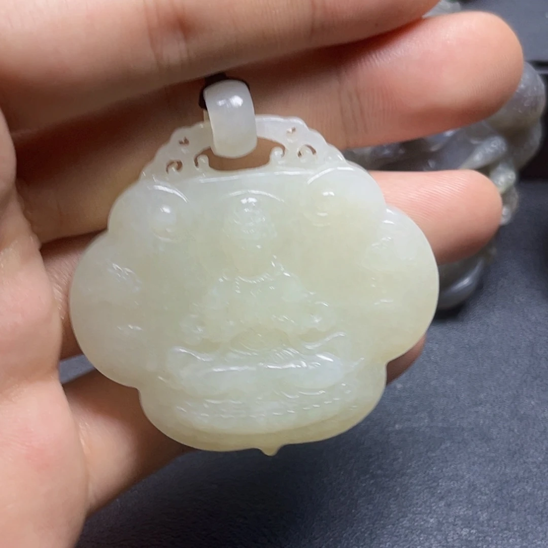 槐***鸣颈饰未镶嵌和田玉和田玉