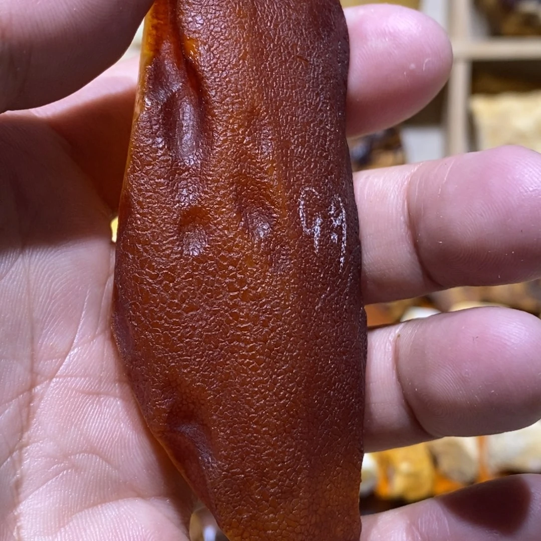 定制琥珀蜜蜡原石