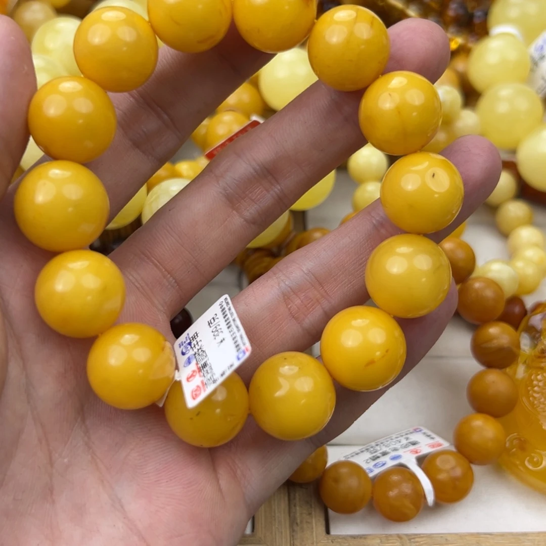 琥珀珠宝奇石未镶嵌