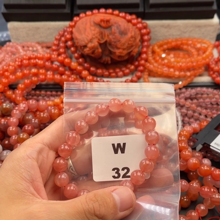 南红玛瑙未镶嵌多样性发货默认微瑕称重9mm
