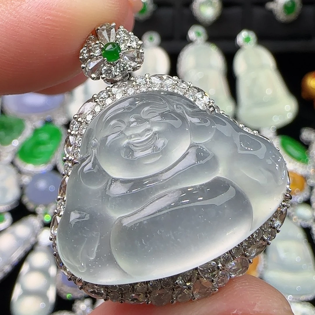 翡翠18K金镶嵌颈饰天然翡翠