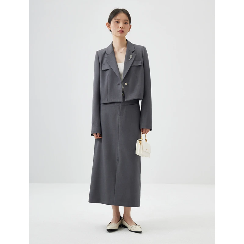 自巧小个子女装穿搭胸针短款西装套装直筒长款半身裙子 24ZQ91139