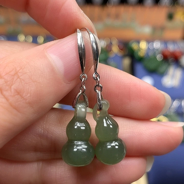 和田玉银S925镶嵌耳饰葫芦18左右湖水绿